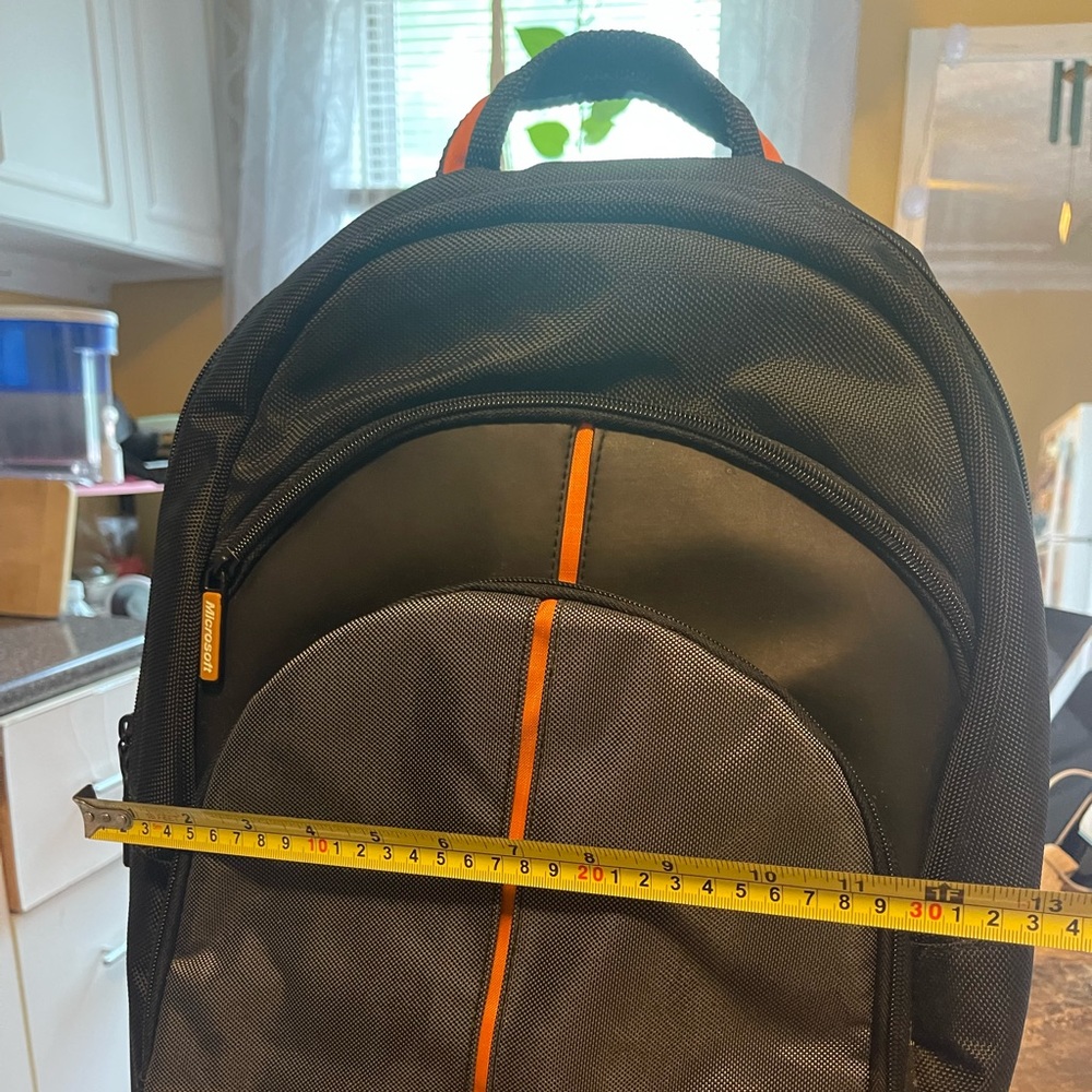 COPY - Backpack - Picture 3 of 7